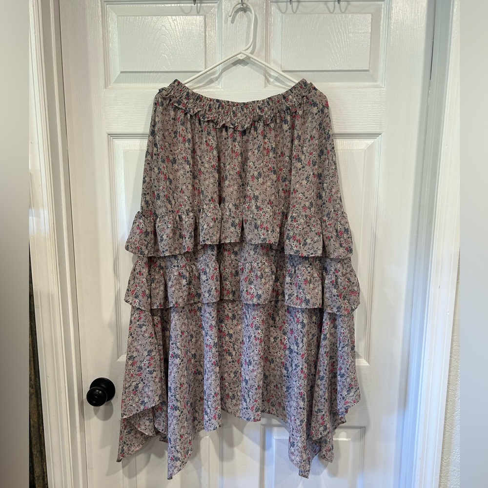 High-Low Tiered Ruffle Skirt in Pink Floral